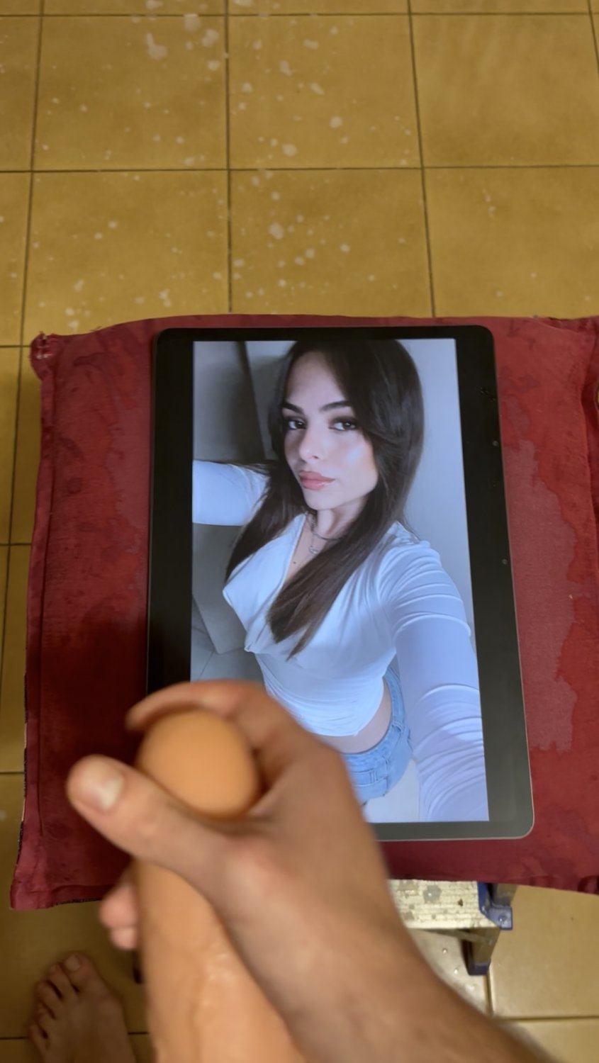 Sexy slutty girl cum splash (fake cock) (request) #z9CMmqqF